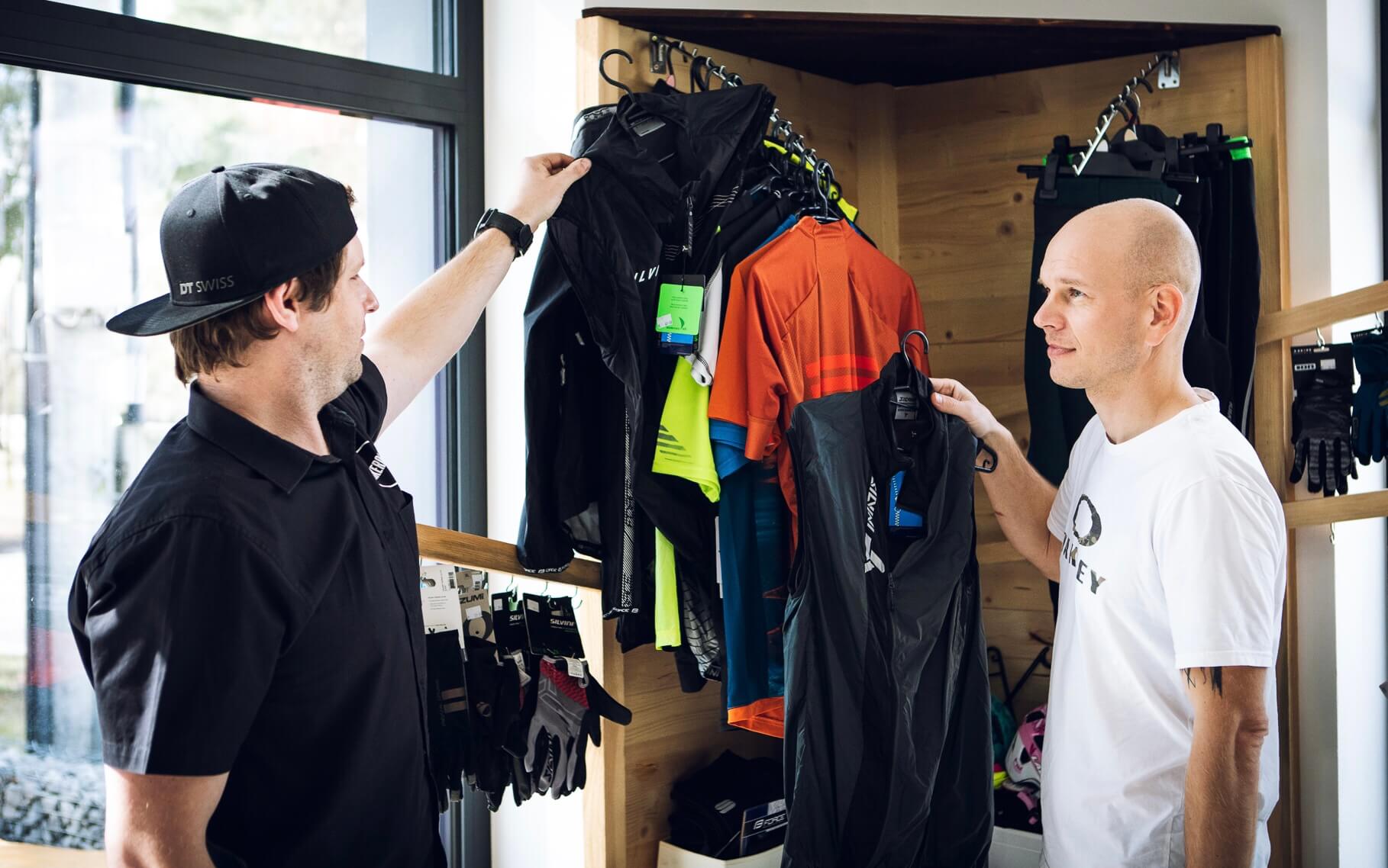Bikeroom-predaj-cyklo-oblecenia-Prievidza